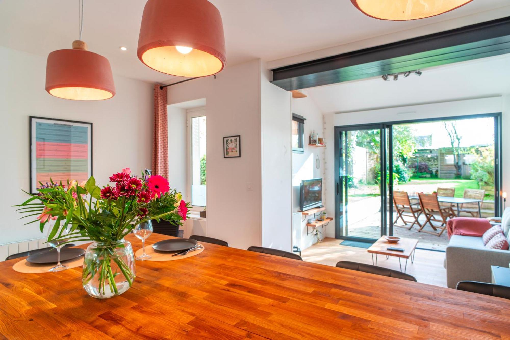Escale Jardin - Joli Apt Proche Gare Avec Jardin ヴァンヌ エクステリア 写真
